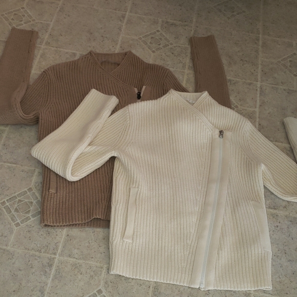 ATHLETA ASYMMETRIC SIDE ZIP SWEATER CREAM SWEATER ONLY - Picture 3 of 8